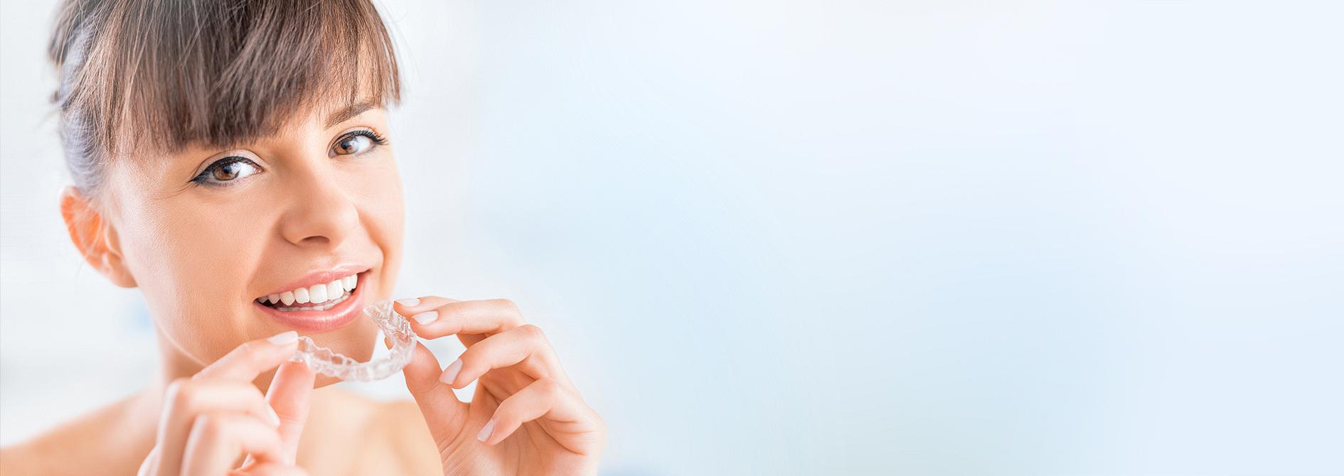 plastikowa wkładka na zęby - Slajd #7 - Dental s.c.